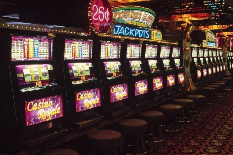 mobile slot browsing experience for Wild Bounty on the bdt 4 platform